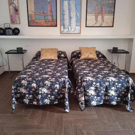La Casa Dei Nonni Al Mare Guest house *