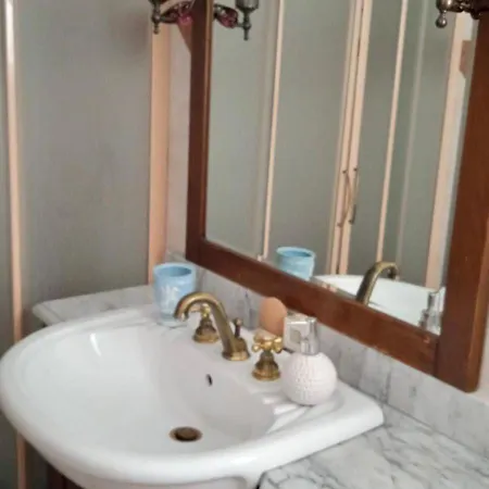 La Casa Dei Nonni Al Mare בית הארחה בארי