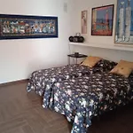 La Casa Dei Nonni Al Mare בארי