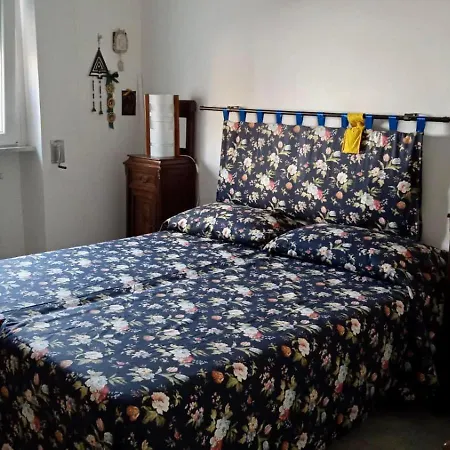 La Casa Dei Nonni Al Mare 3* בארי