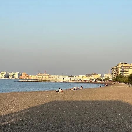 Gasthuis La Casa Dei Nonni Al Mare Bari